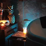 Apartmán Exclusive Z Jacuzzi W Ksztalcie Serca , Krainaalicji *