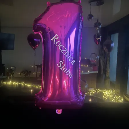 Exclusive Z Jacuzzi W Ksztalcie Serca , Krainaalicji Lägenhet *