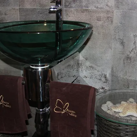 Exclusive Z Jacuzzi W Ksztalcie Serca , Krainaalicji 厄尔科