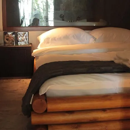 Exclusive Z Jacuzzi W Ksztalcie Serca , Krainaalicji